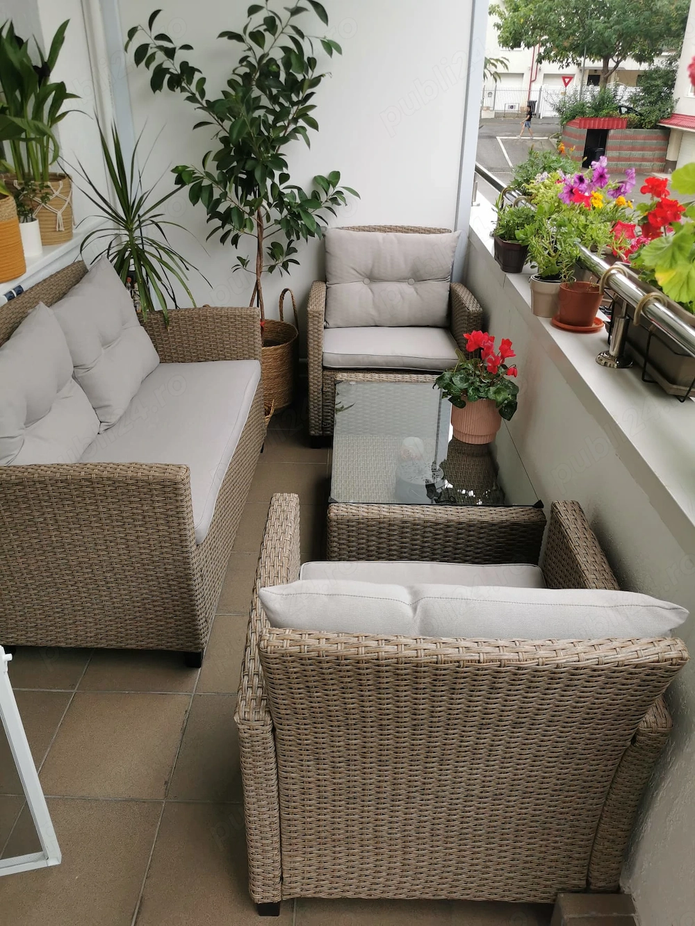 Apartament spațios 2 camere | 90 mp utili | 2 băi | 2 balcoane | Laundry room