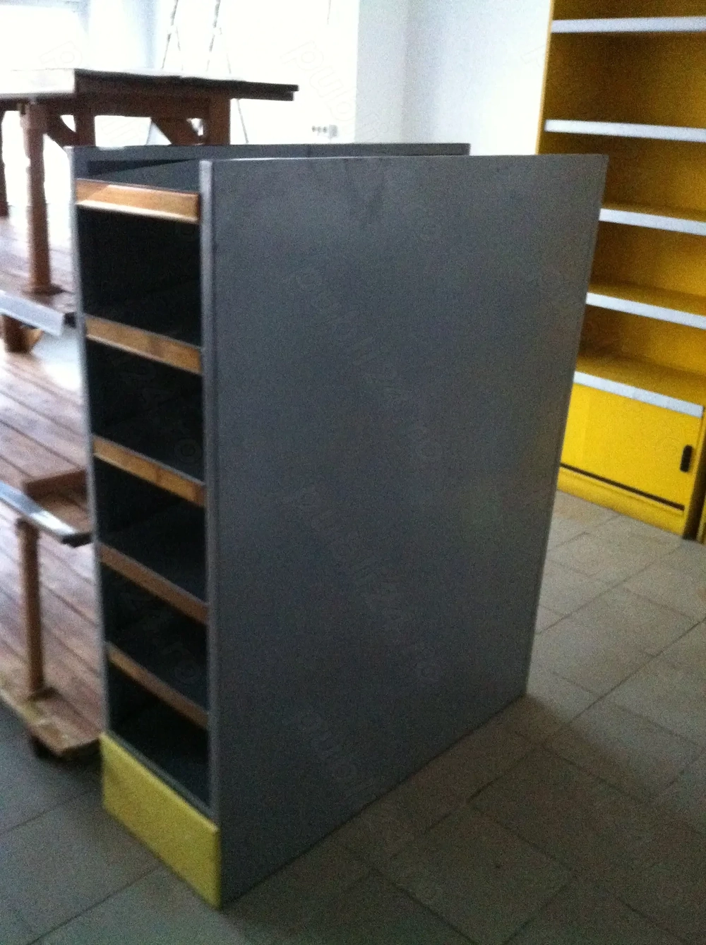 Rafturi metal8
