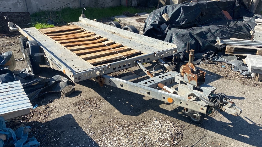 remorca auto si utilaje