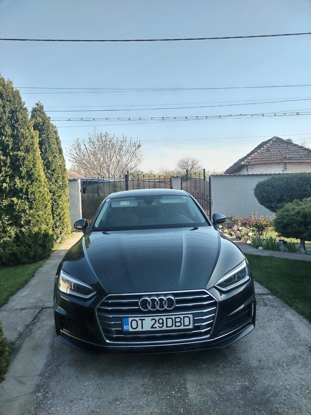 Audi A5 Sportback S Line din 2018 oferă o combinaţie imbatabilă de design sportiv și confort luxos. 