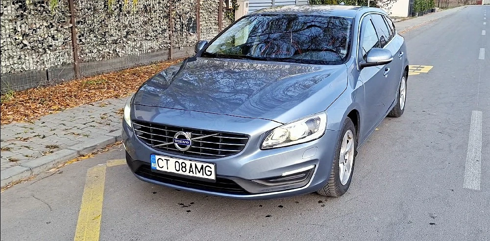 Volvo V60 2018 190cp in stare impecabilă 