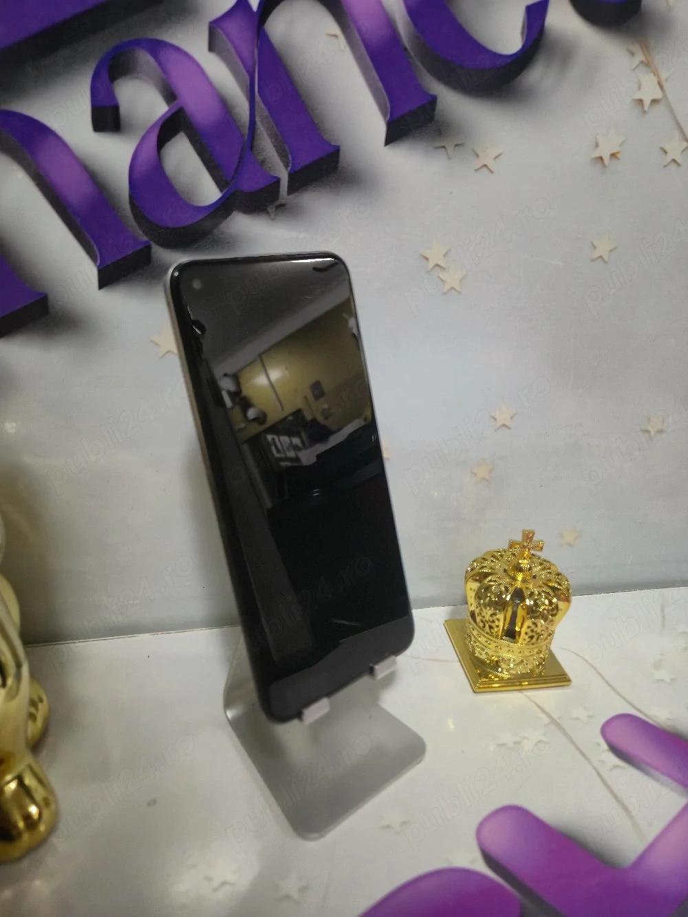 Realme 8i 128GB 4+4GB Ram Duos.Pre  fix! 