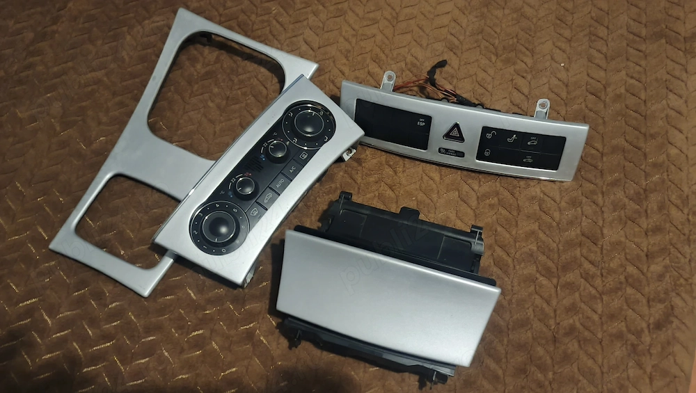 Trimuri panou clima Mercedes w203 complete