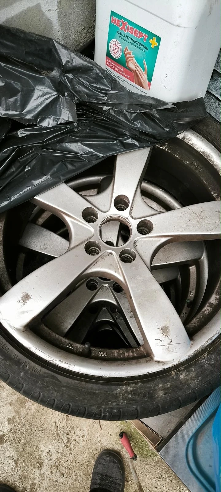 Jante r18 Ford cu cauciucuri 235/40