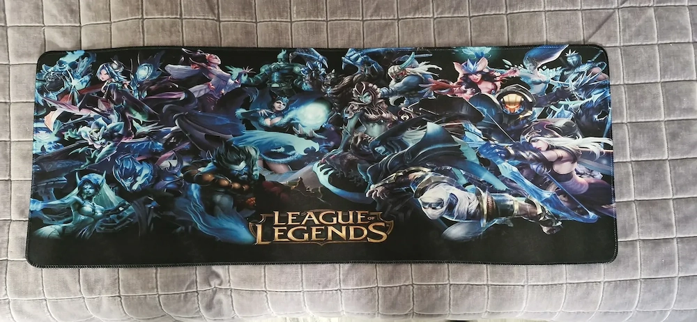 Mouse Desk Pad Redragon sau League of Legends