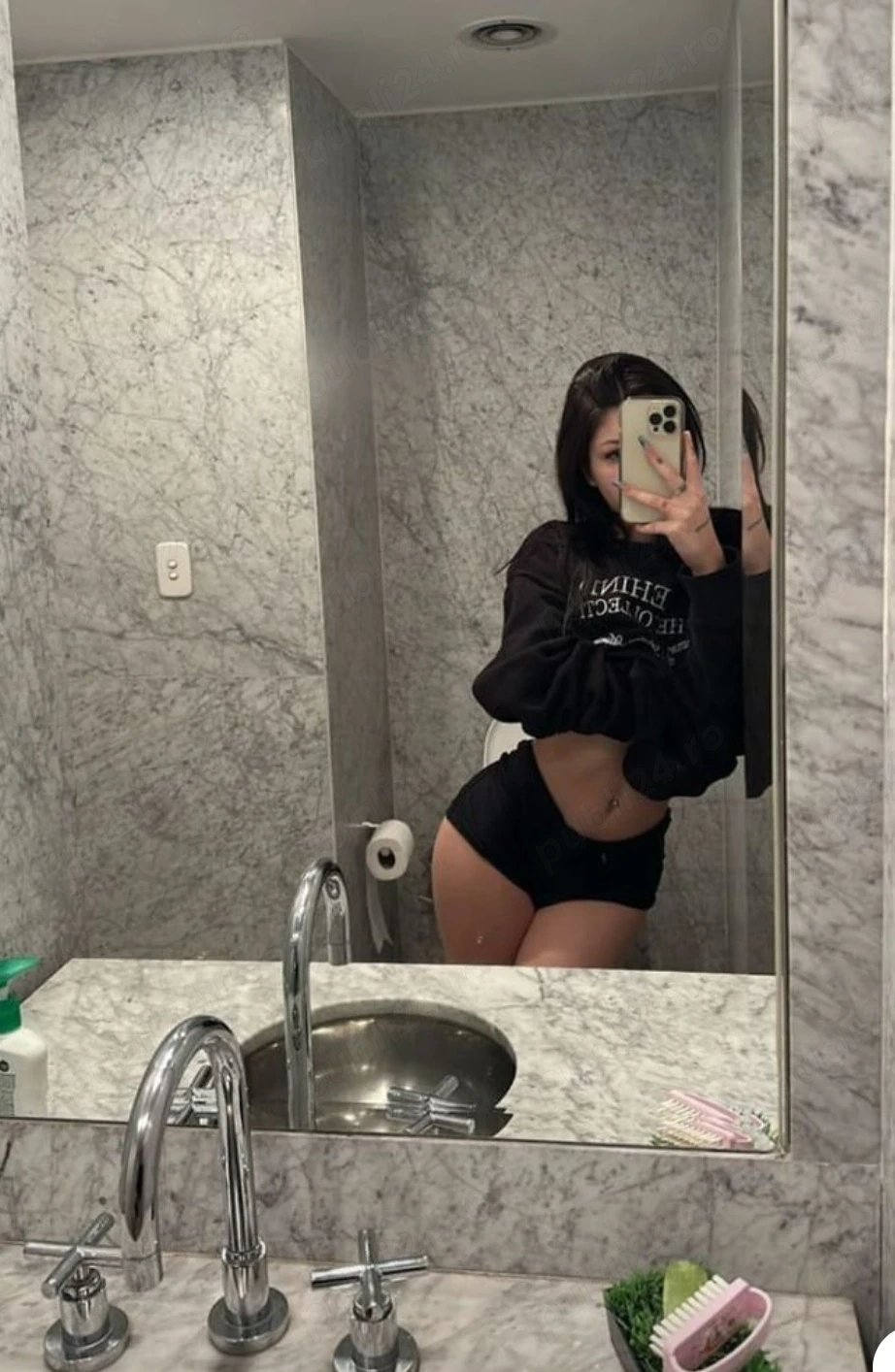 Puștoaică sexy 19 ani Noua in Ploiesti 