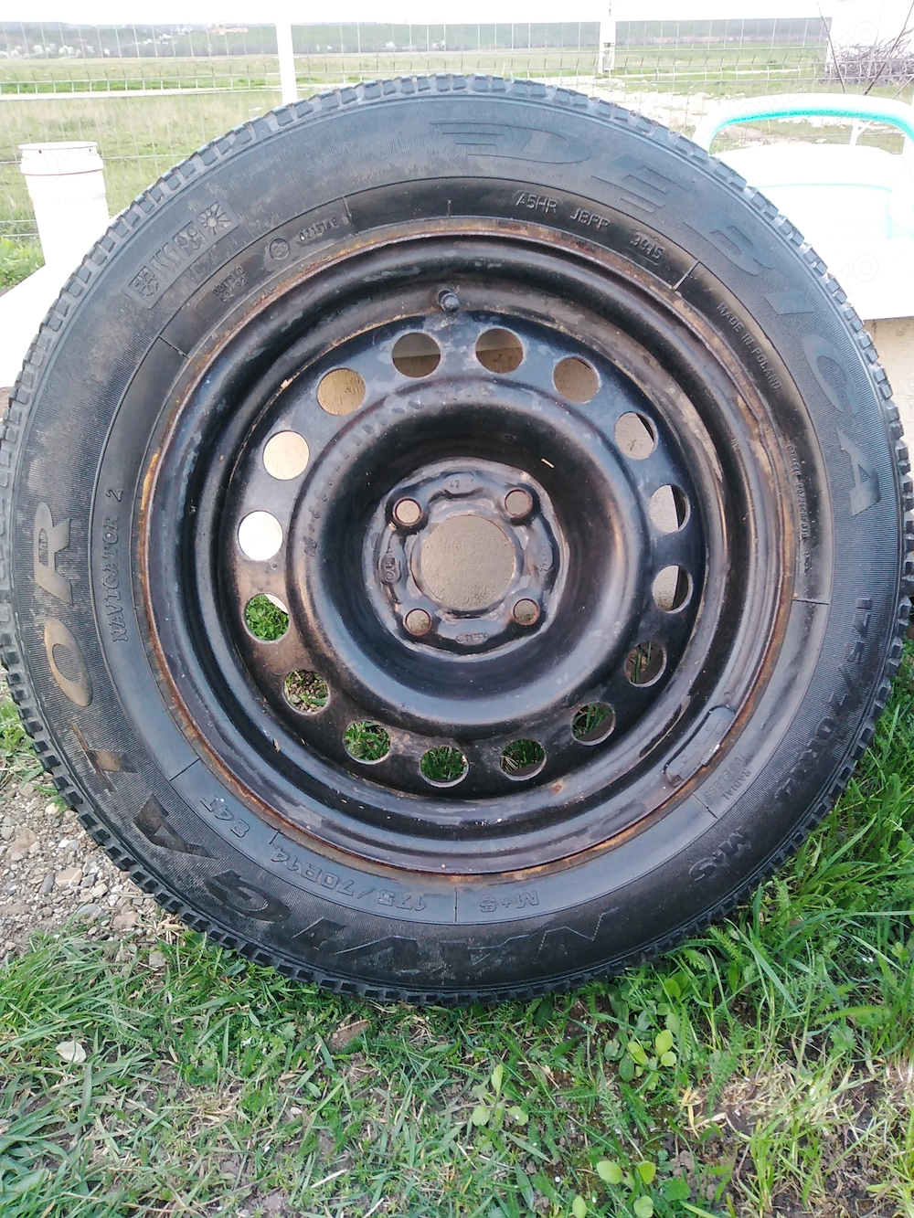 Cauciuc Debica Navigator 2 175/70 R14 M+S pe janta