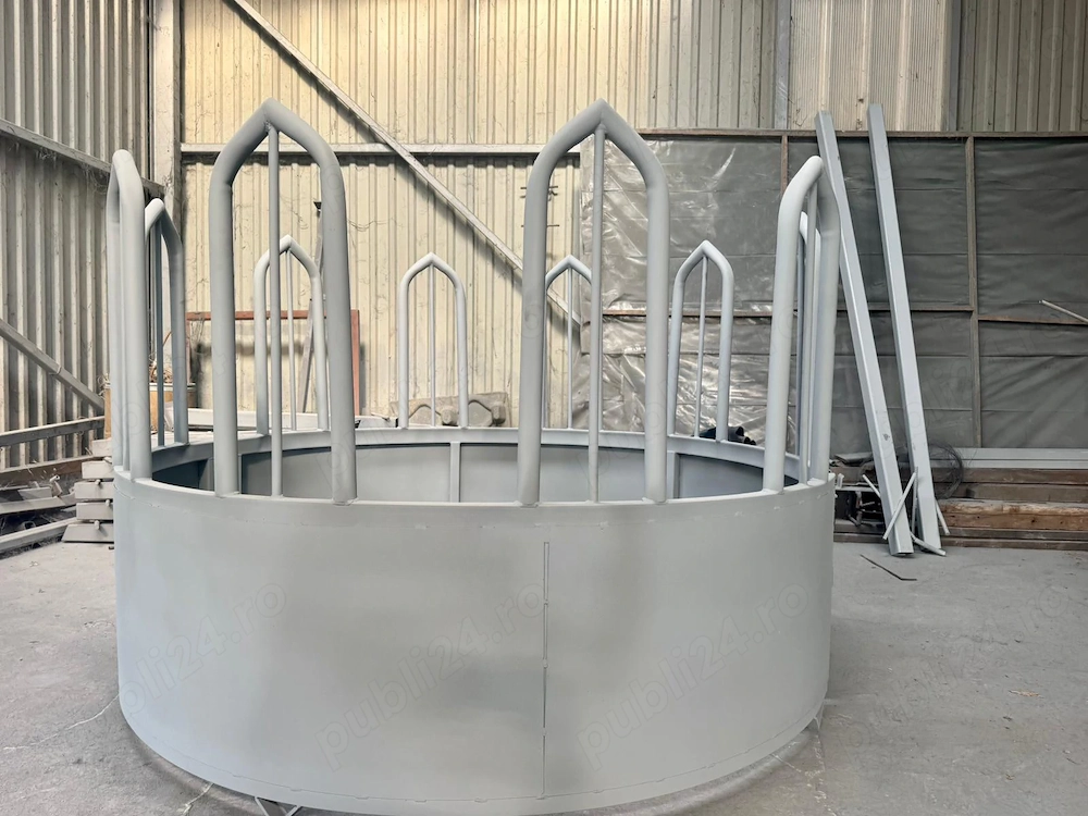 Hrănitor iesle vacă