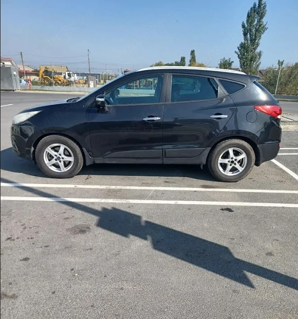 vanzare autoturism hyunday xi 35 in stare excelenta