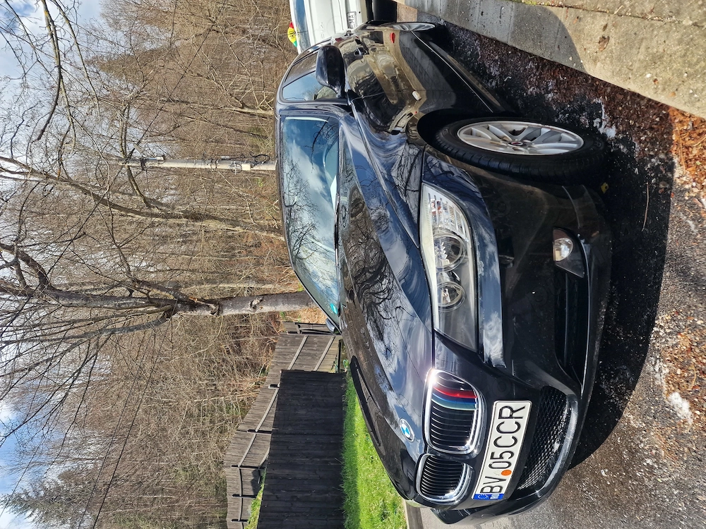 BMW 316d, august 2011, 274k km