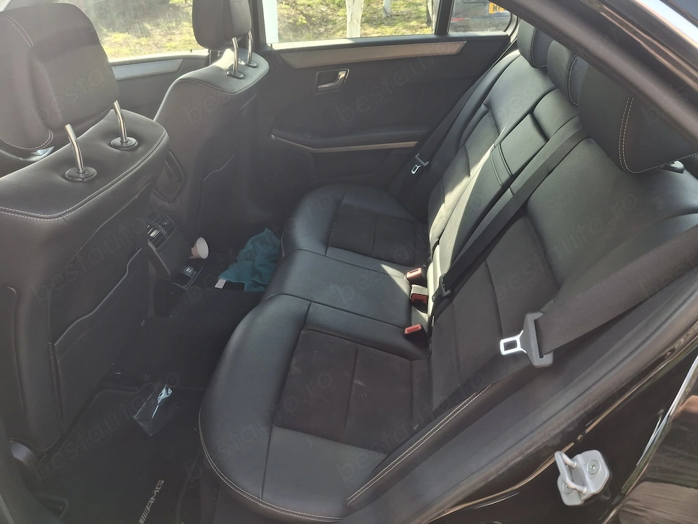 Mercedes E200 CDi - an 2011