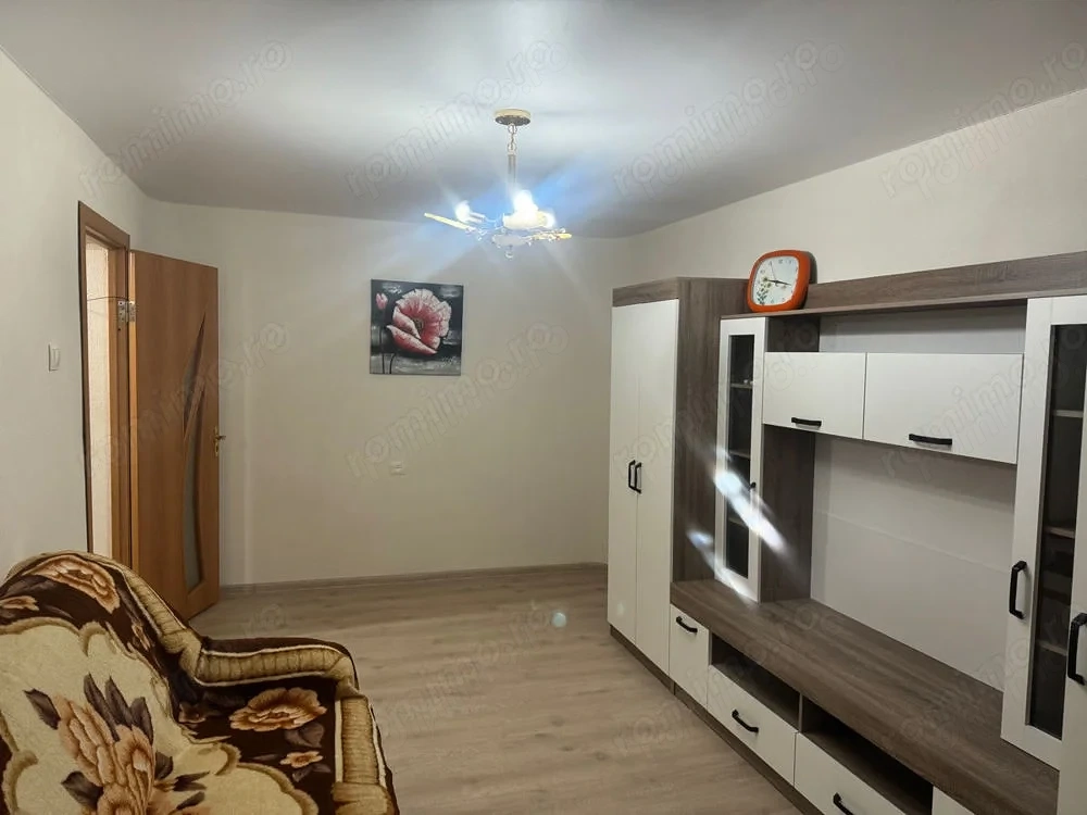 Garsoniera zona Piata Romana 