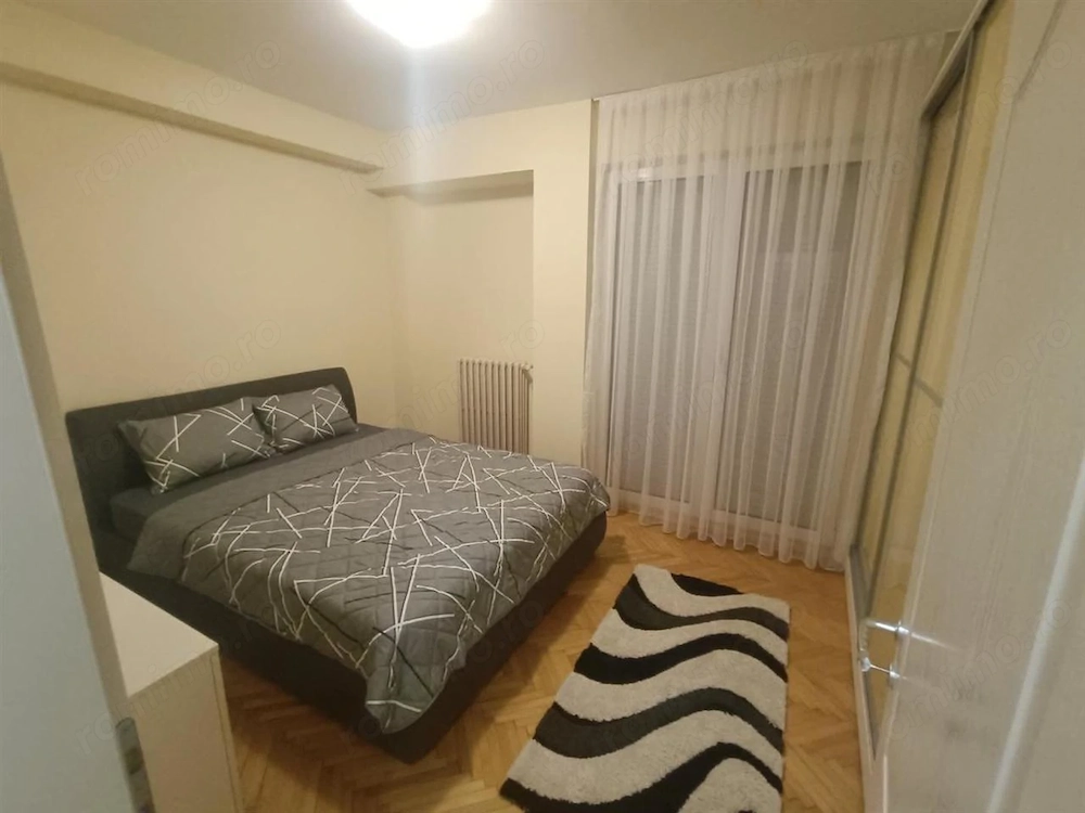 Garsoniera de inchiriat in zona Pacii 5 minute de metrou