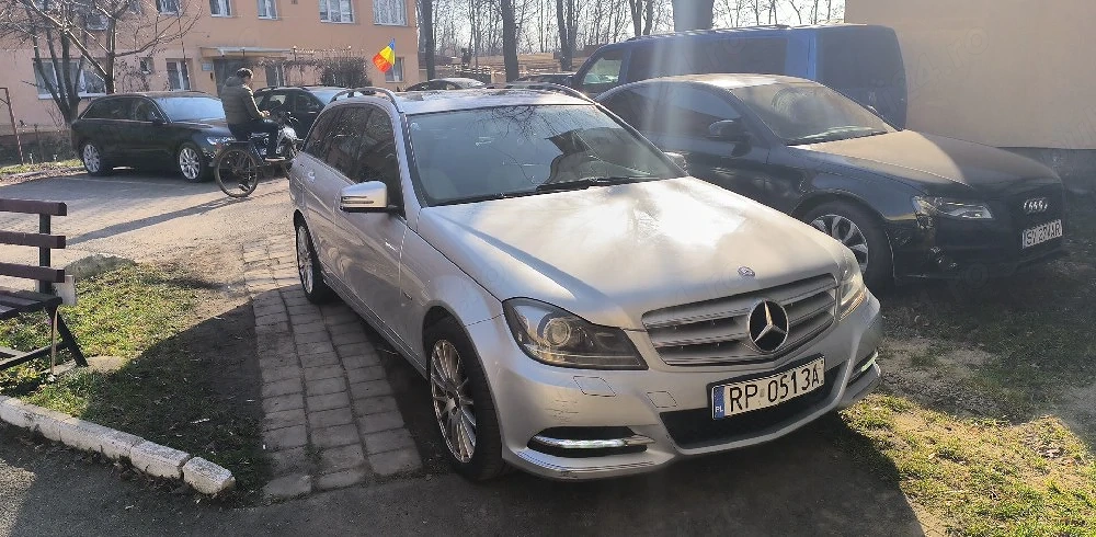Mercedes Benz c200
