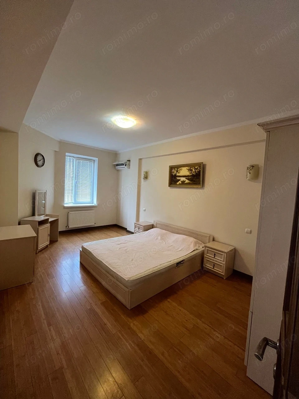 Garsoniera in zona 13 Septembrie