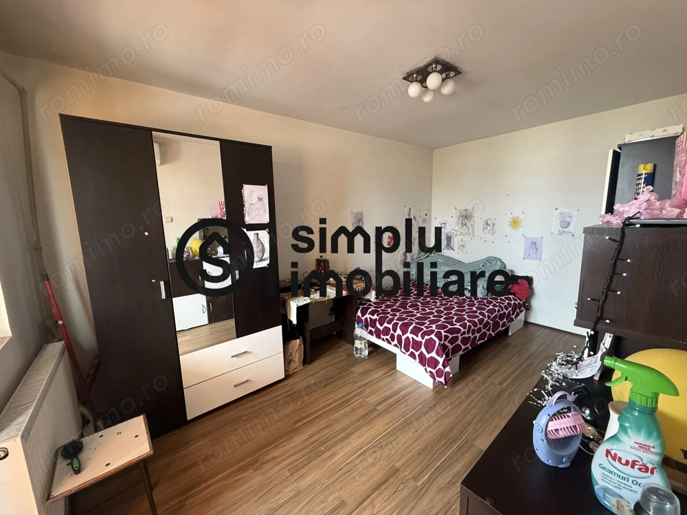 Garsoniera Craiovita Noua, zona Racheta et 4/4