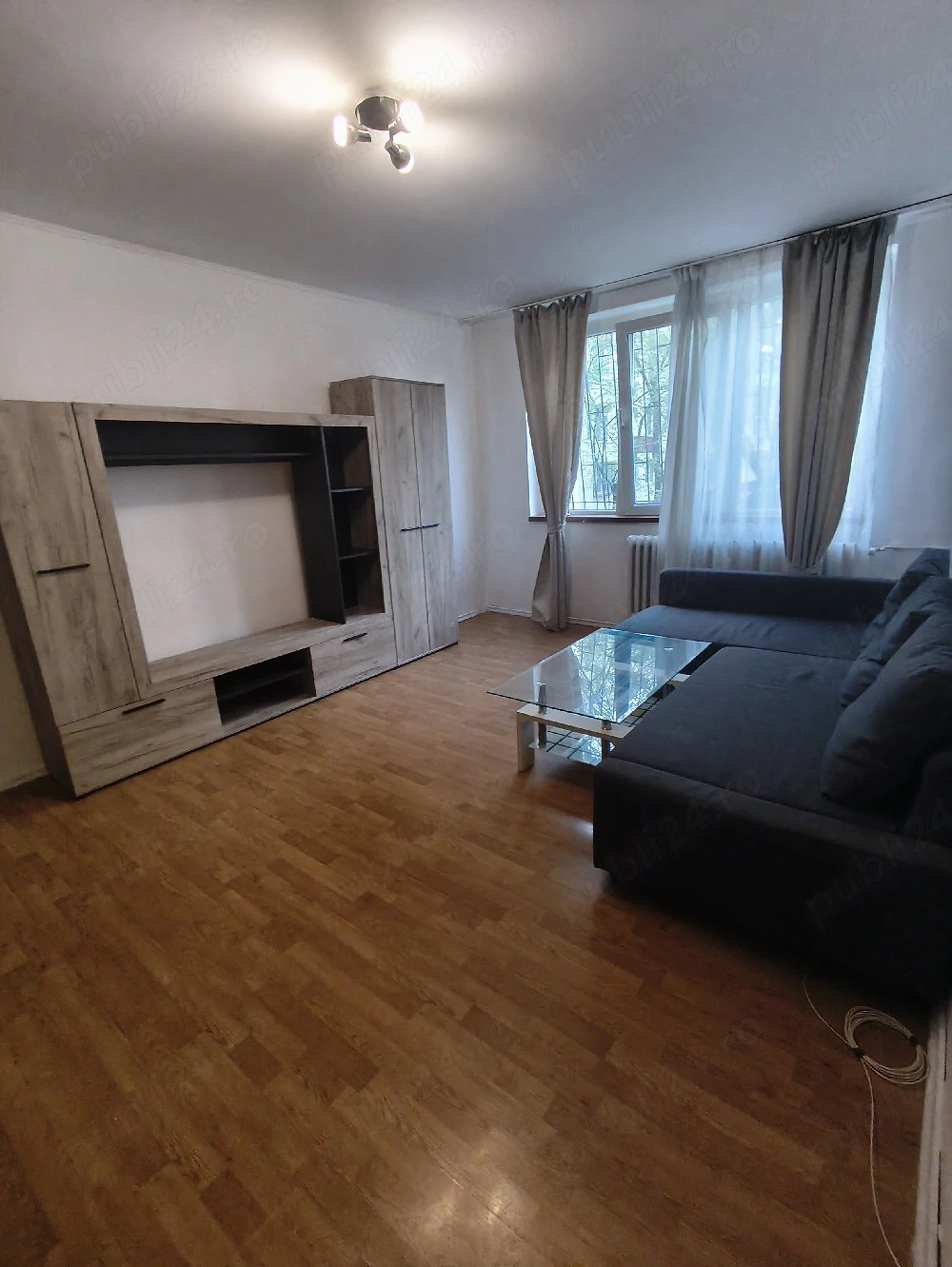 garsoniera de închiriat 