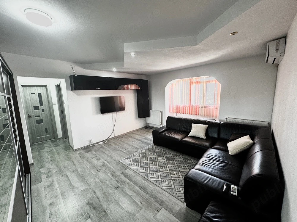 Vand apartament cu 2 camere,Unirii sud