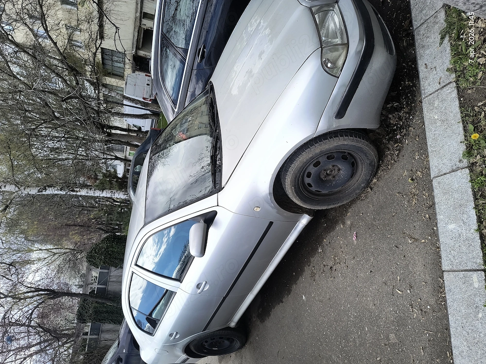 Vând skoda octavia benzina 1,6