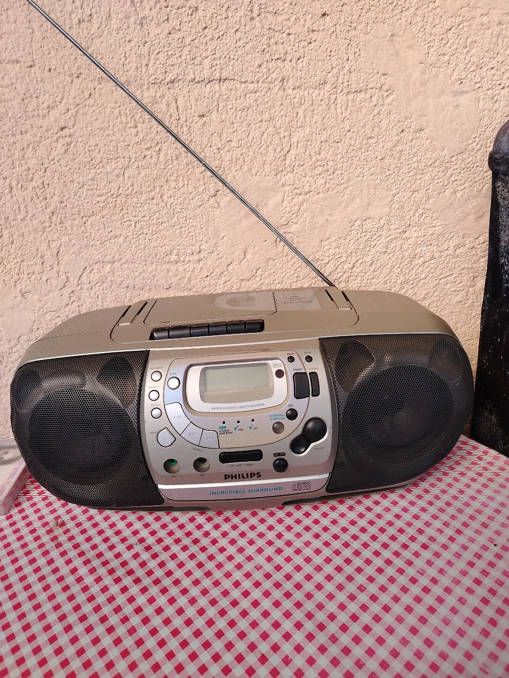 Radio casetofon cu CD Philips 