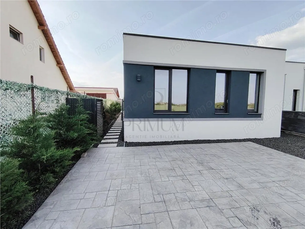 Calea Urseni - Duplex despartit prin baie - suprafata utila generoasa