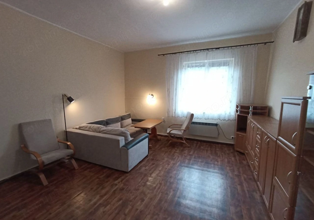 Garsoniera de inchiriat in zona Complex Studentesc 