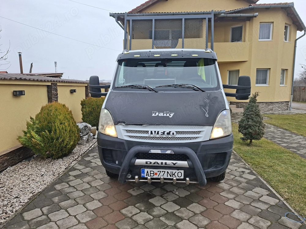 Vând autoutilitara IVECO DAILY de 3.5T Basculabila 