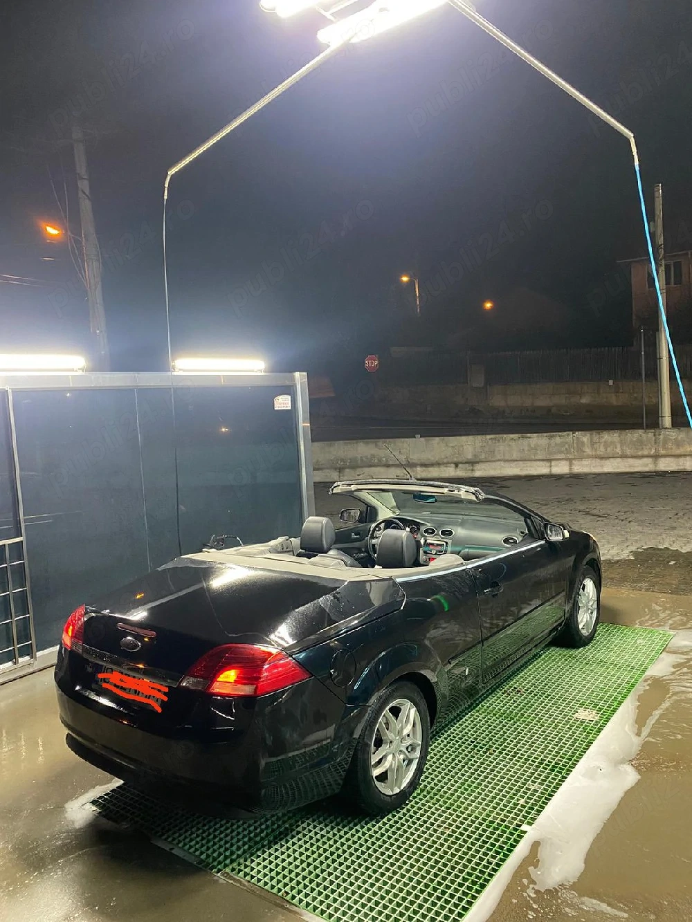 Vand S-au schimb cu rulotă Ford focus cabrio din 2009 mot.2000 benzină 145 cai preț 2500 Euro neg!