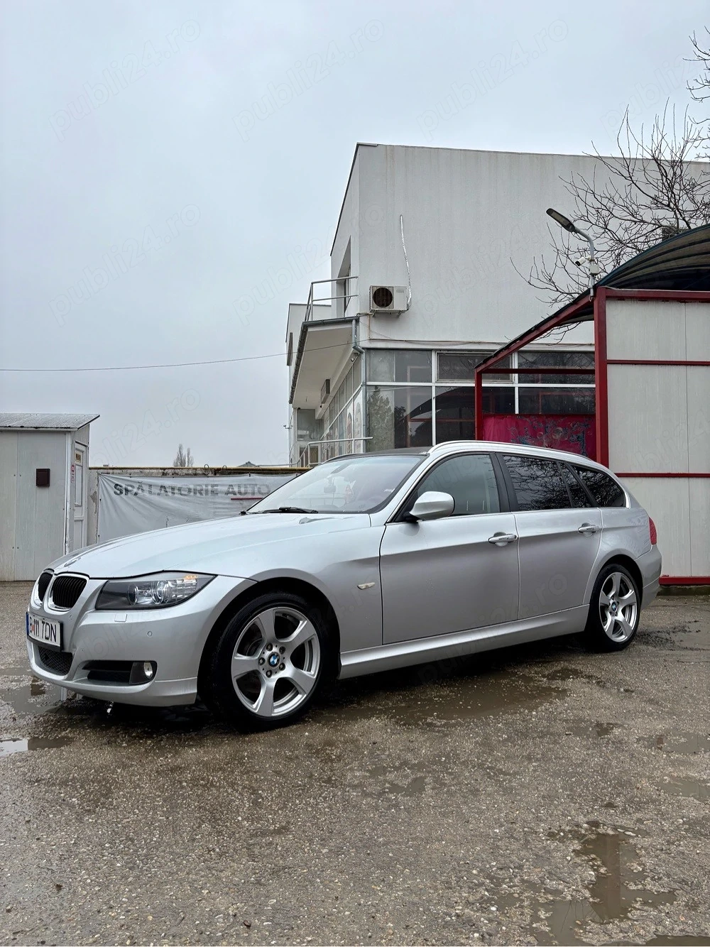 Bmw e91 320d 2011