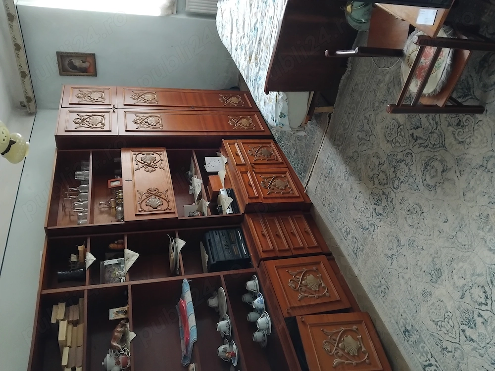 Apartament 3 camere de vânzare Onești,zona Cvartal,jud.Bacău