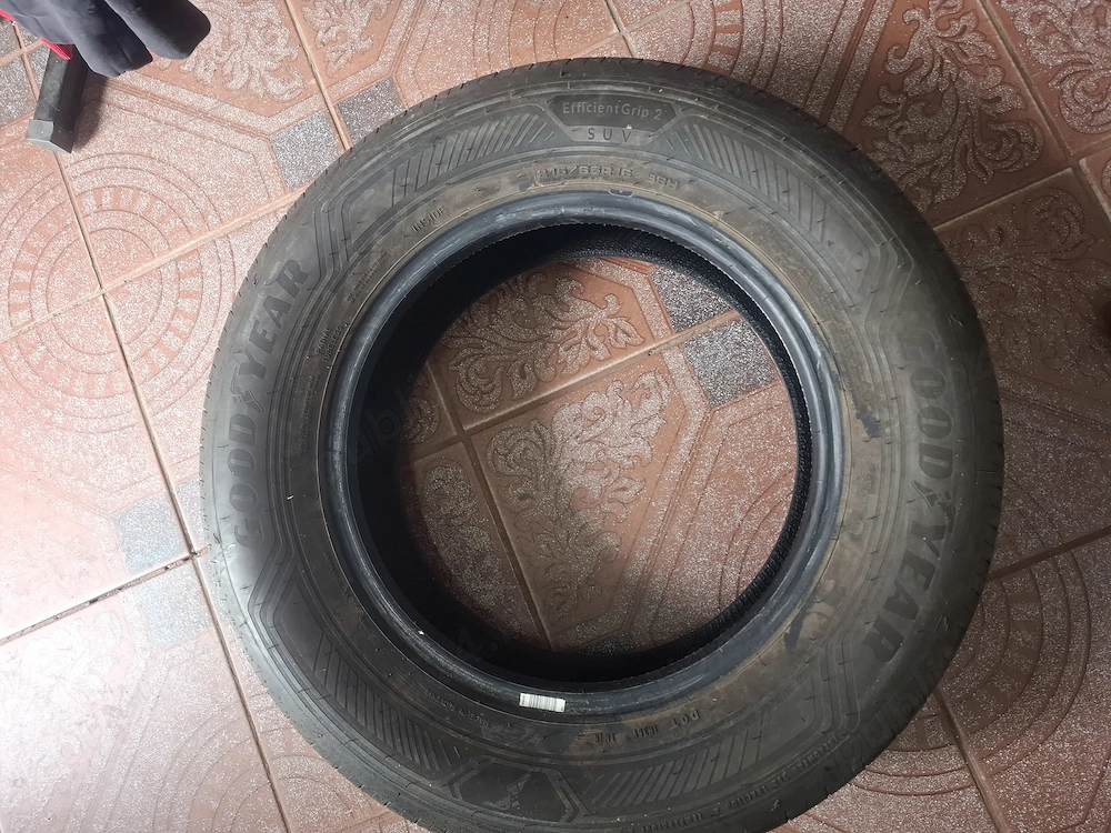 4 anvelope Good Year 215/65R16 dot 2225