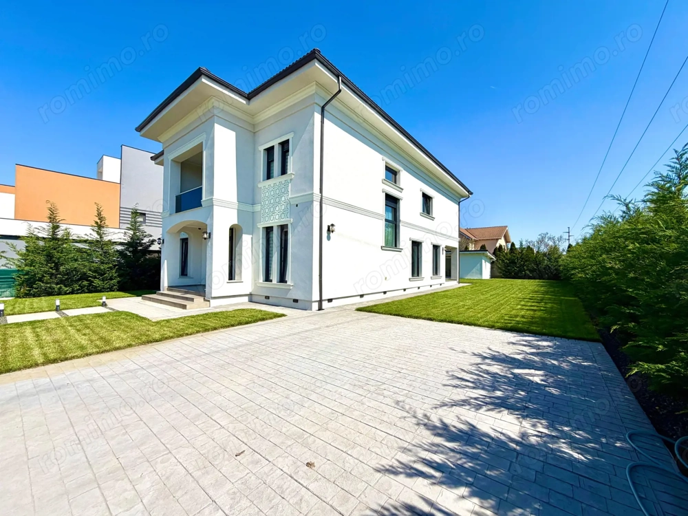 Proprietate exclusivistă pe malul lacului I Chisoda I