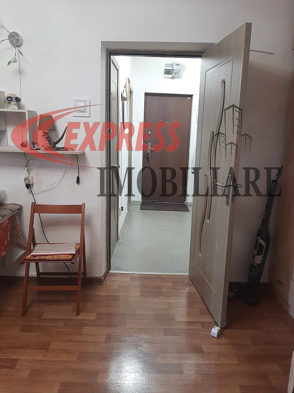 Dristor, Ramnicu Valcea, Scoala Mihai Botez 