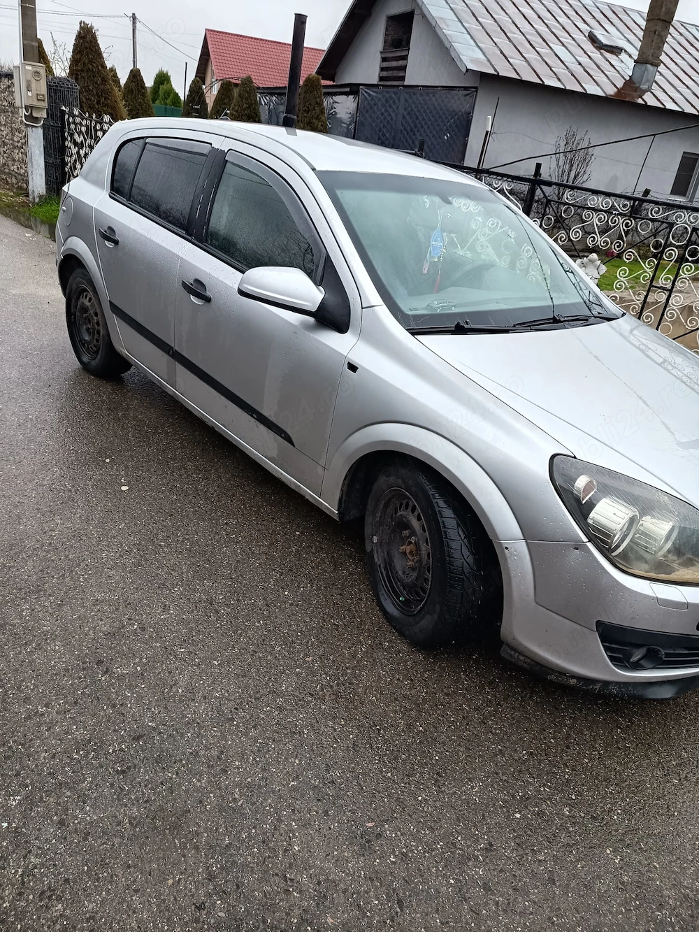 Opel astra h se da la schimb