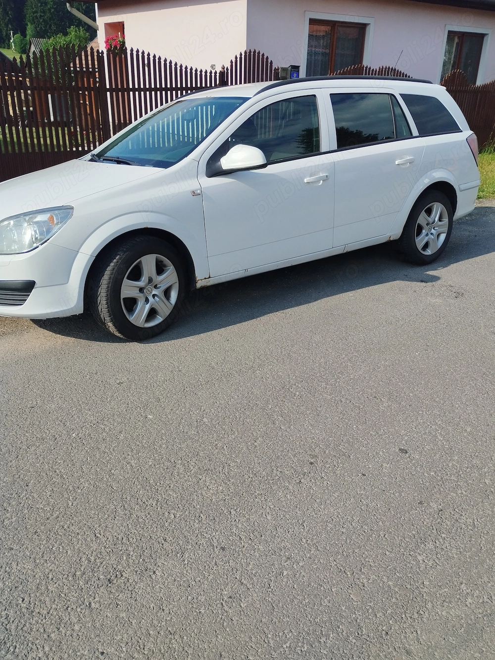 Opel Astra H 1, 7cdti 2010
