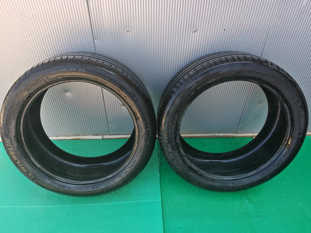Vând anvelope Michelin