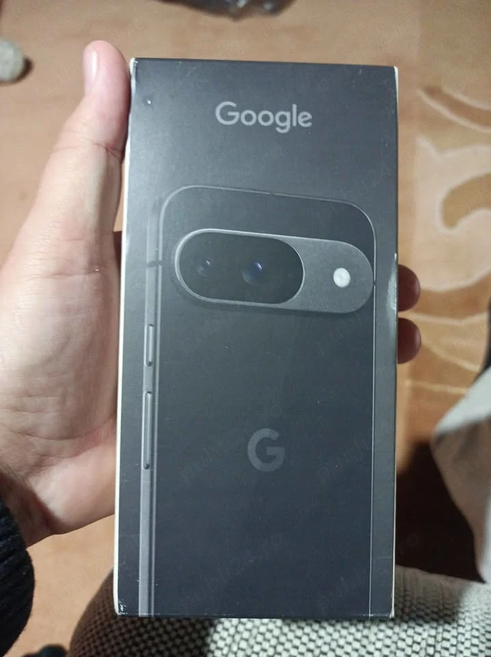 Google Pixel 9 Full Box
