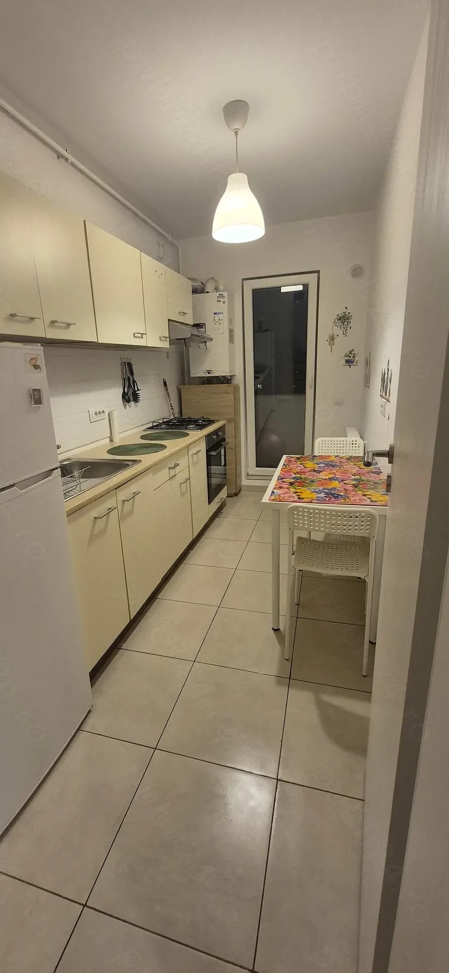 Închiriez garsonieră Popești-Leordeni