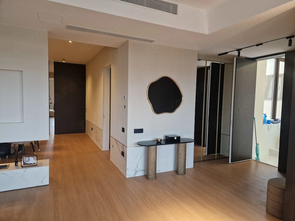 Angajez ajutor la finisaje,gresie