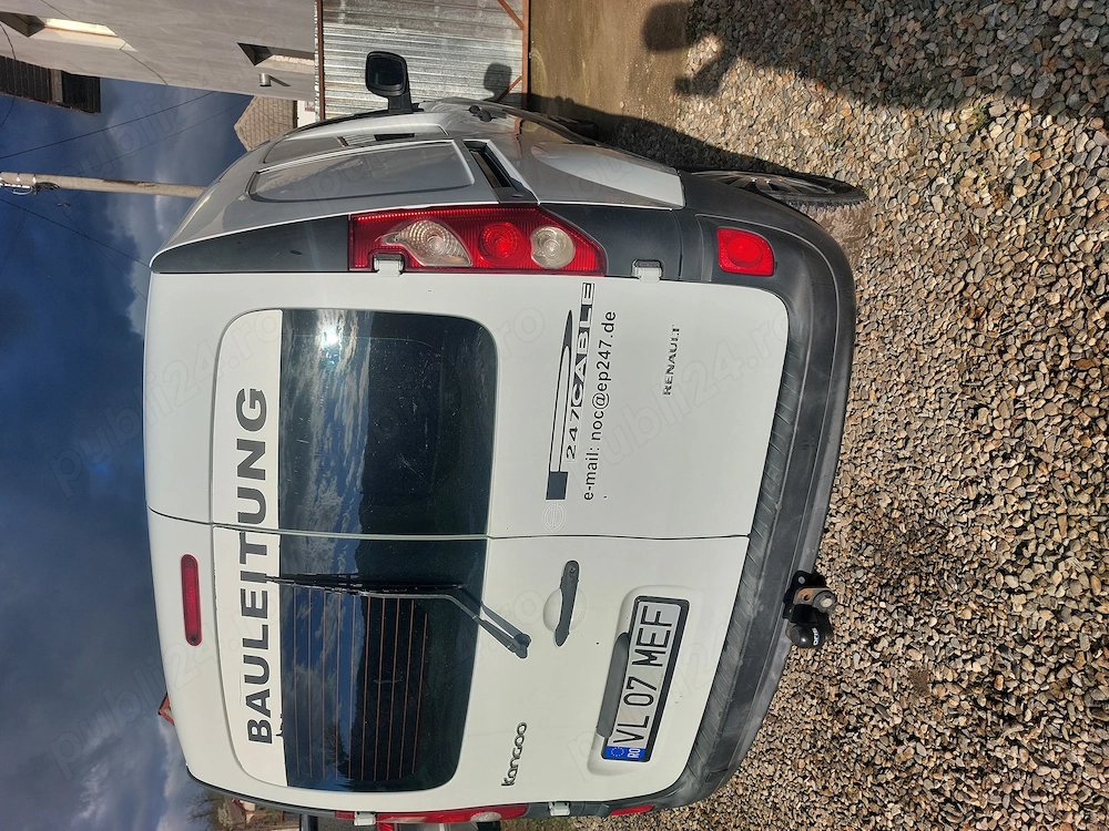 Vând Autoutilitara.