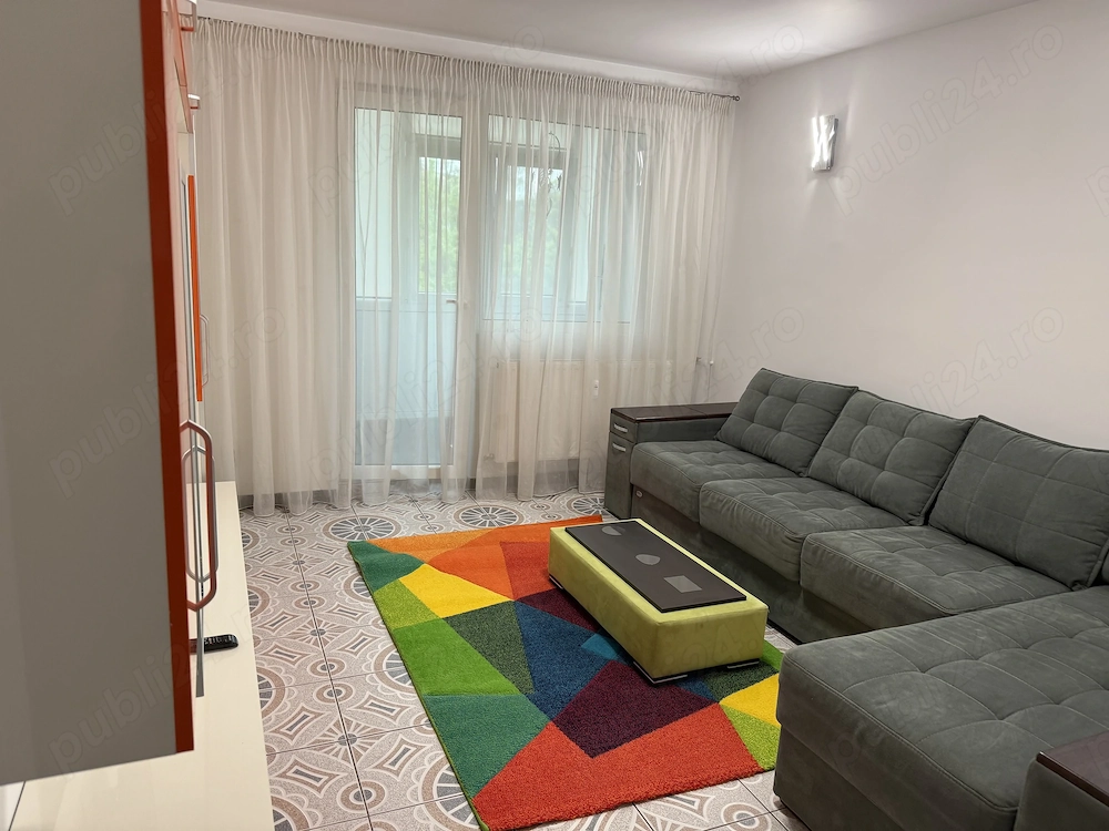 Închiriere apartament 2 camere decomandat