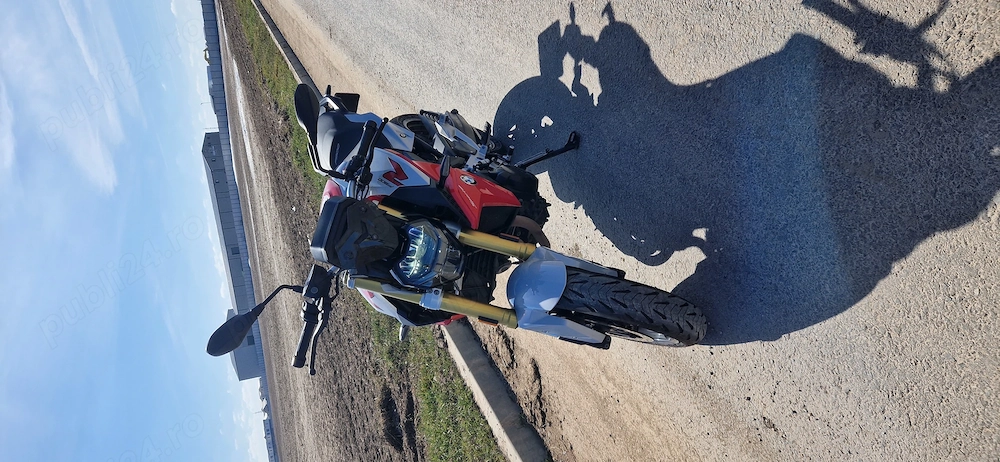 BMW F900R - 2 KM