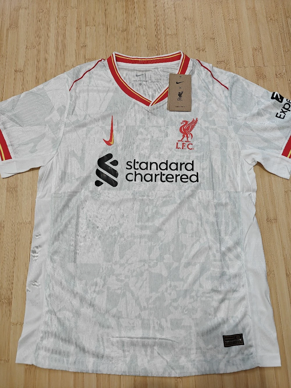 Nike Liverpool FC Jersey M