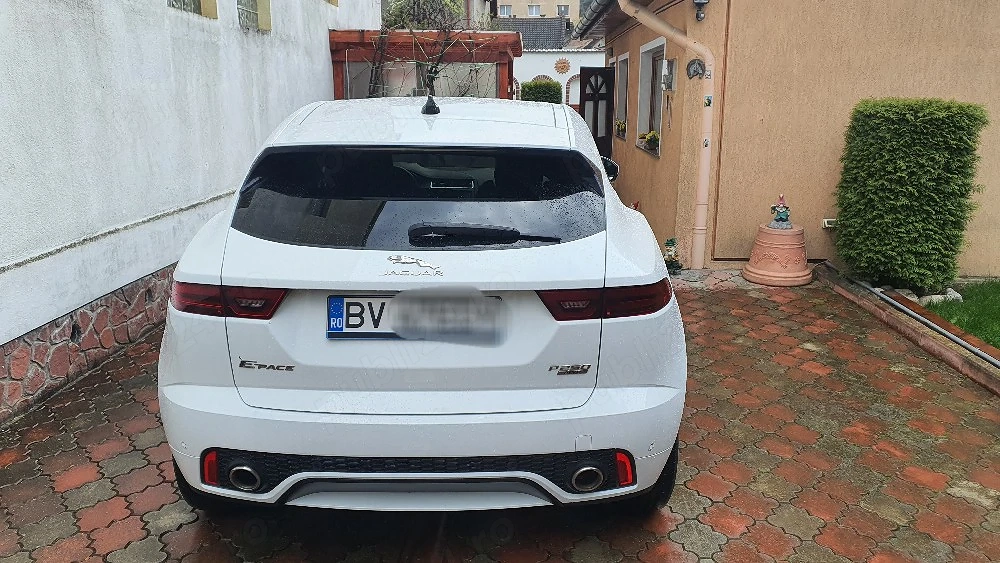 vand Jaguar E-Pace R Dinamic 250CP benzina 