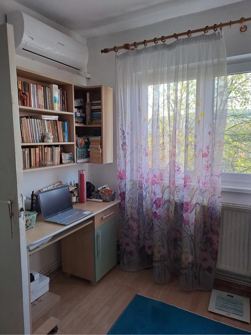 Vand apartament 2 camere Tudor+ garaj