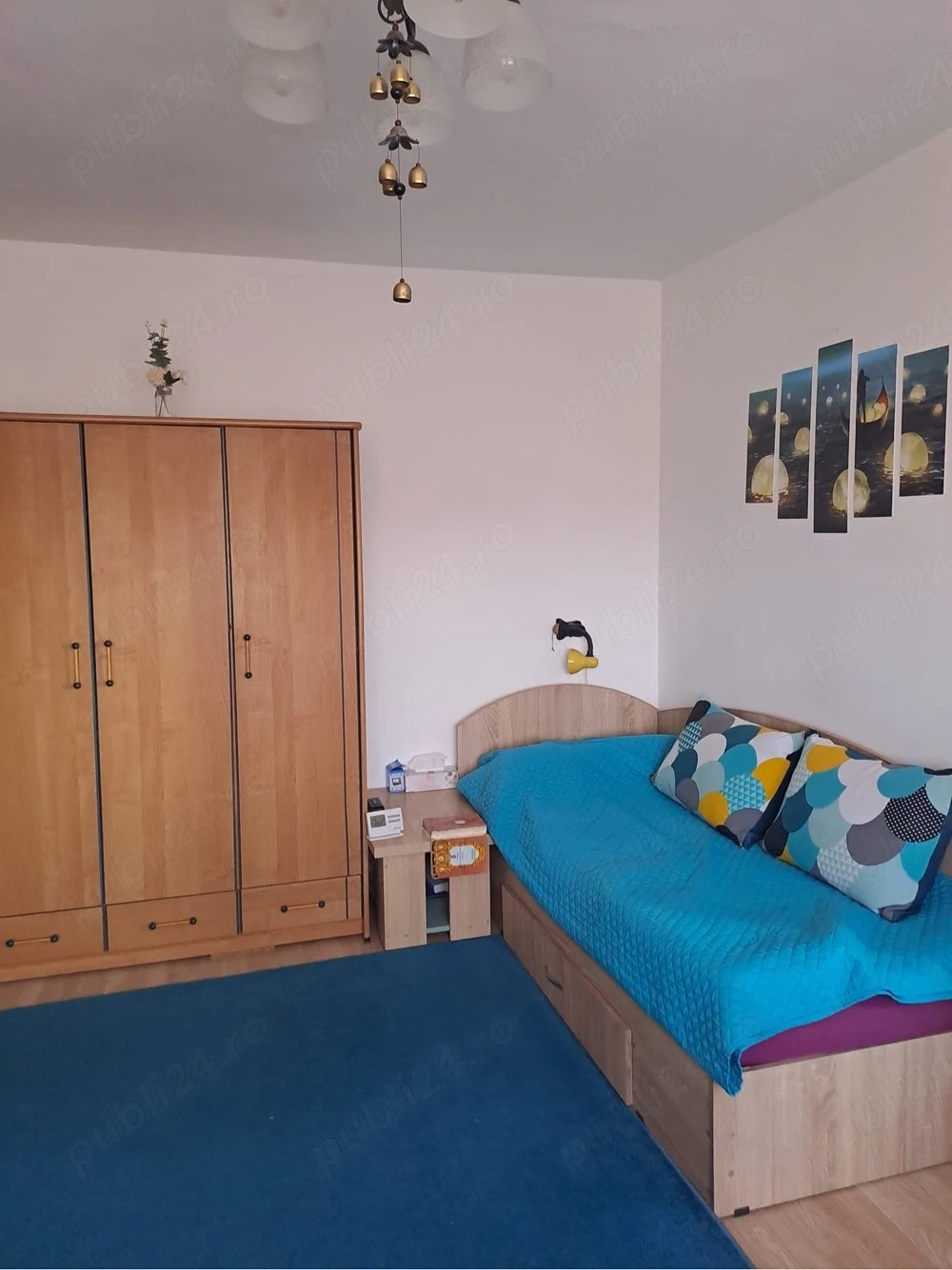 Vand apartament 2 camere Tudor+ garaj