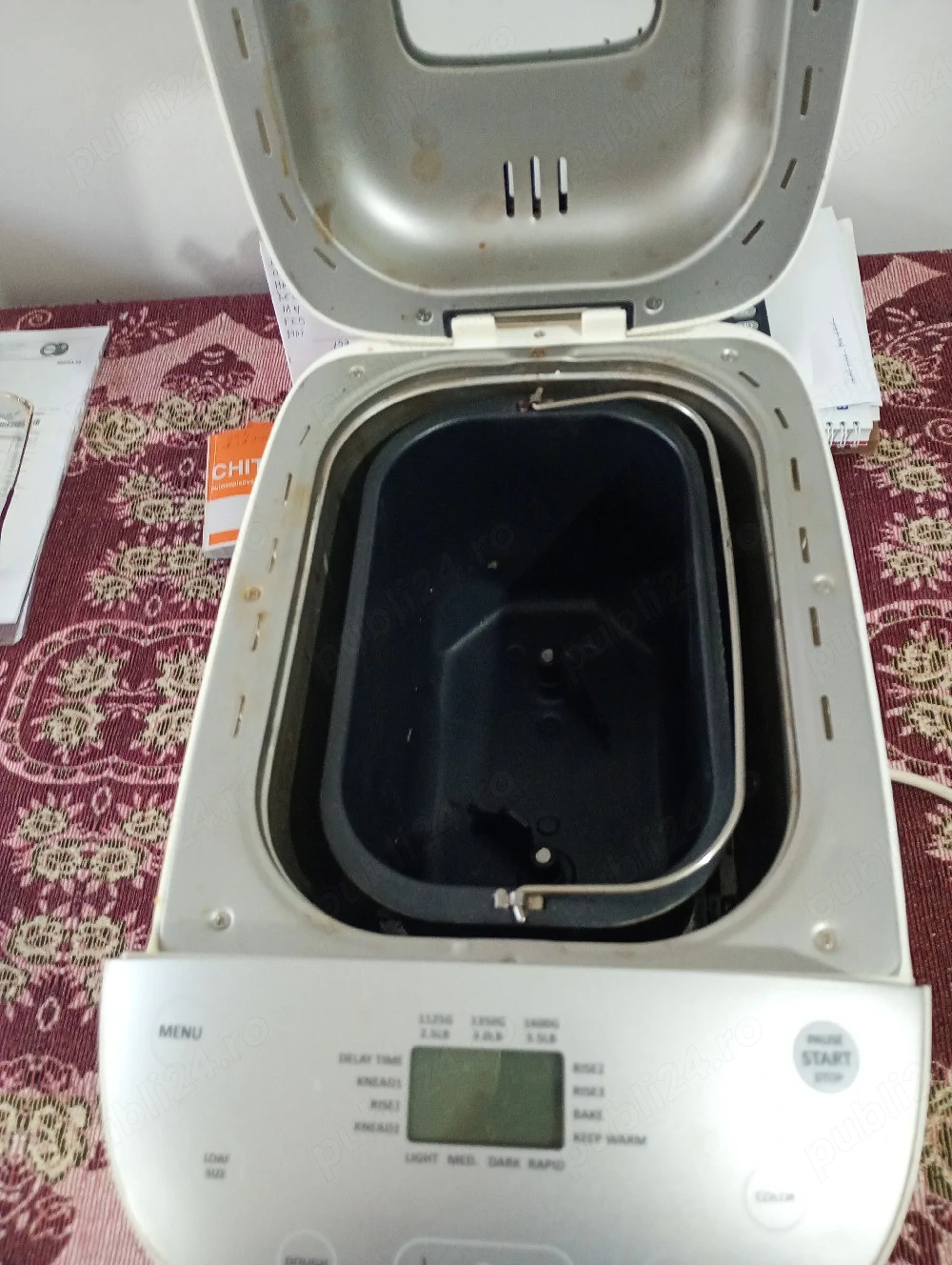 Vând mașină de pâine Gorenje