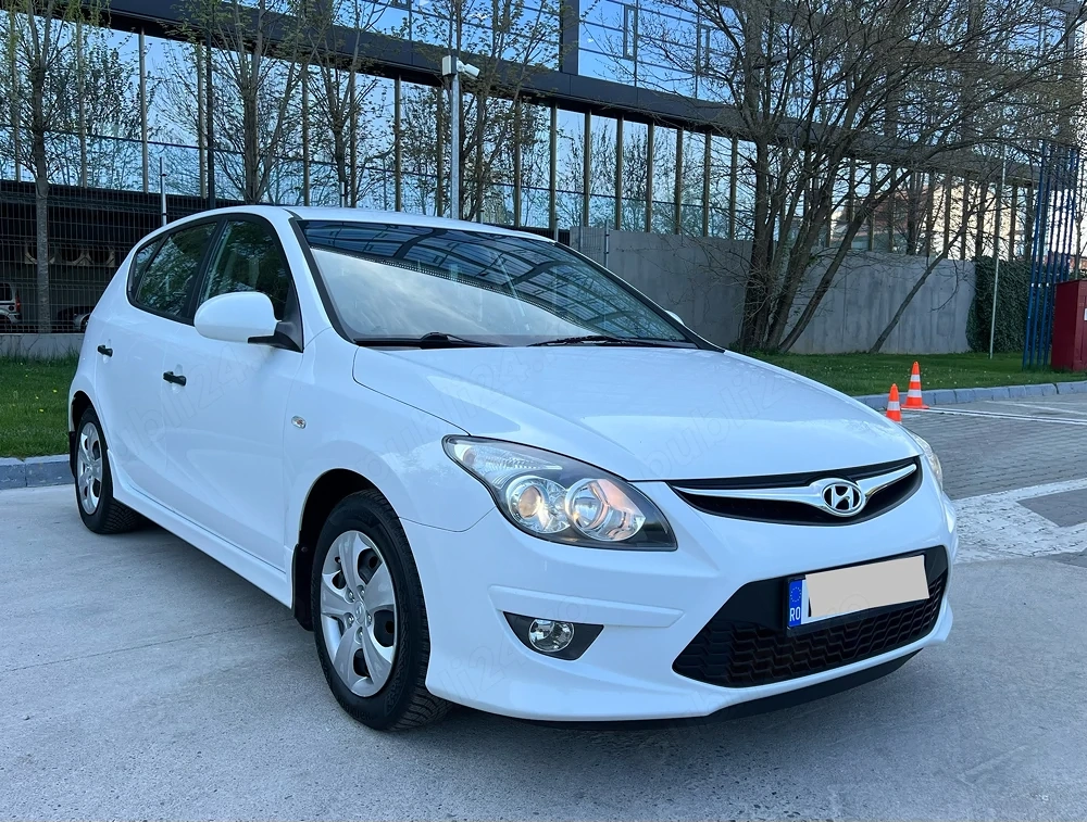 Hyundai i30 face lift 2011 1.4benzina euro 5
