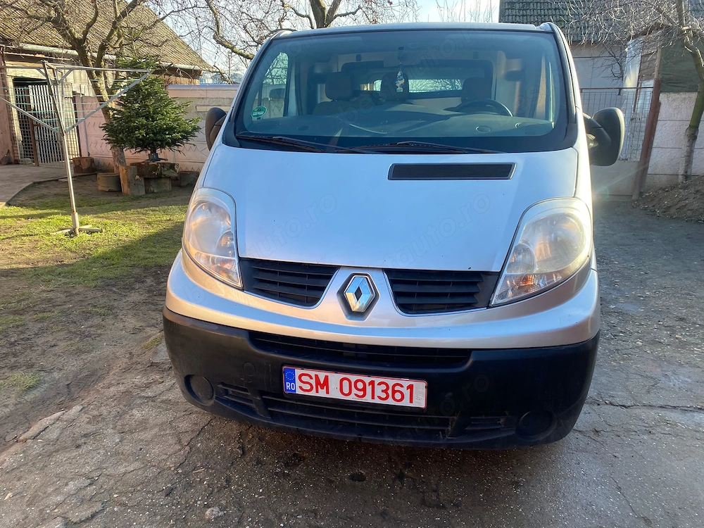 Renault trafic autoutilitară 