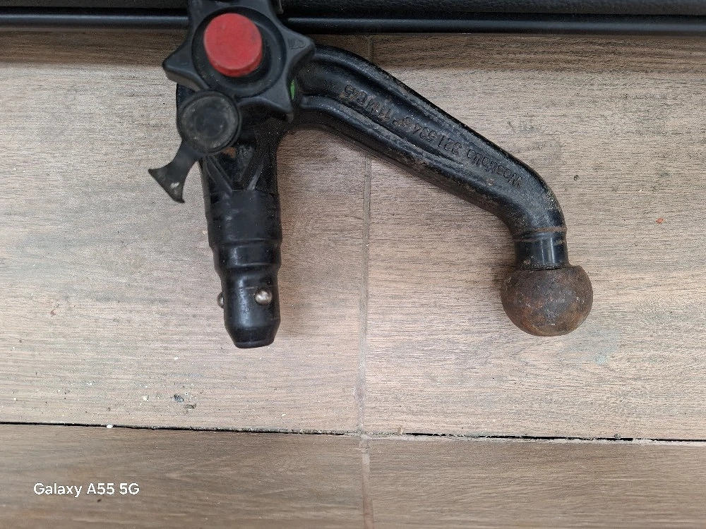 Carlig volkswagen passat 2010nou